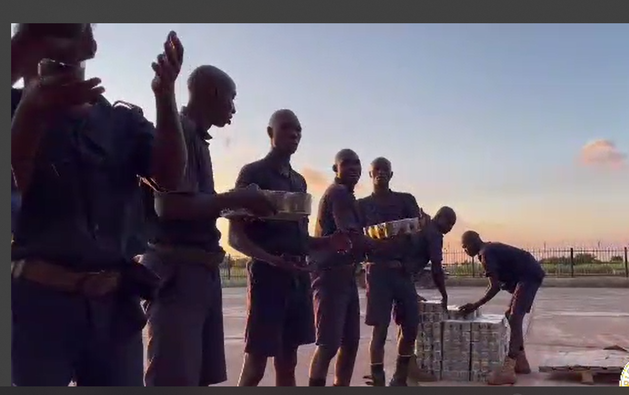 La Russie apporte une aide d'urgence au Mali